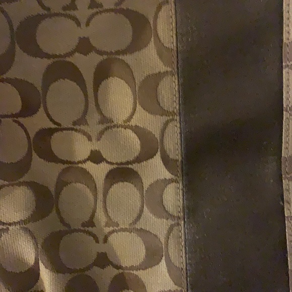 Brown Signature Coach Purse - Picture 2 of 14